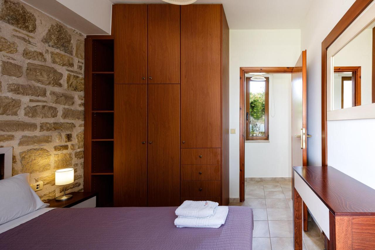 - Private Pools & Seaview - 500m From * Stavromenos (Rethymno)