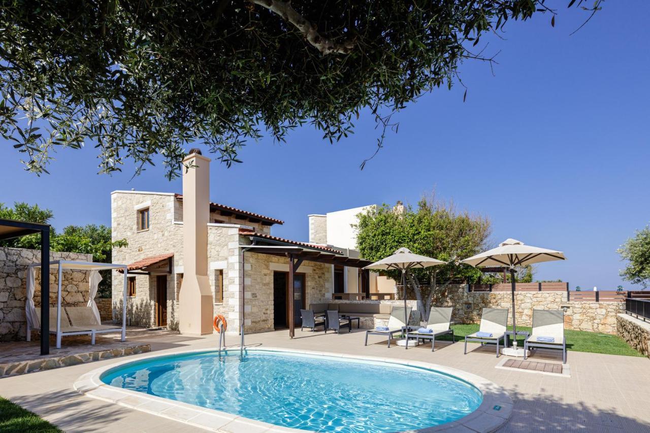 - Private Pools & Seaview - 500m From Vila Stavromenos (Rethymno)