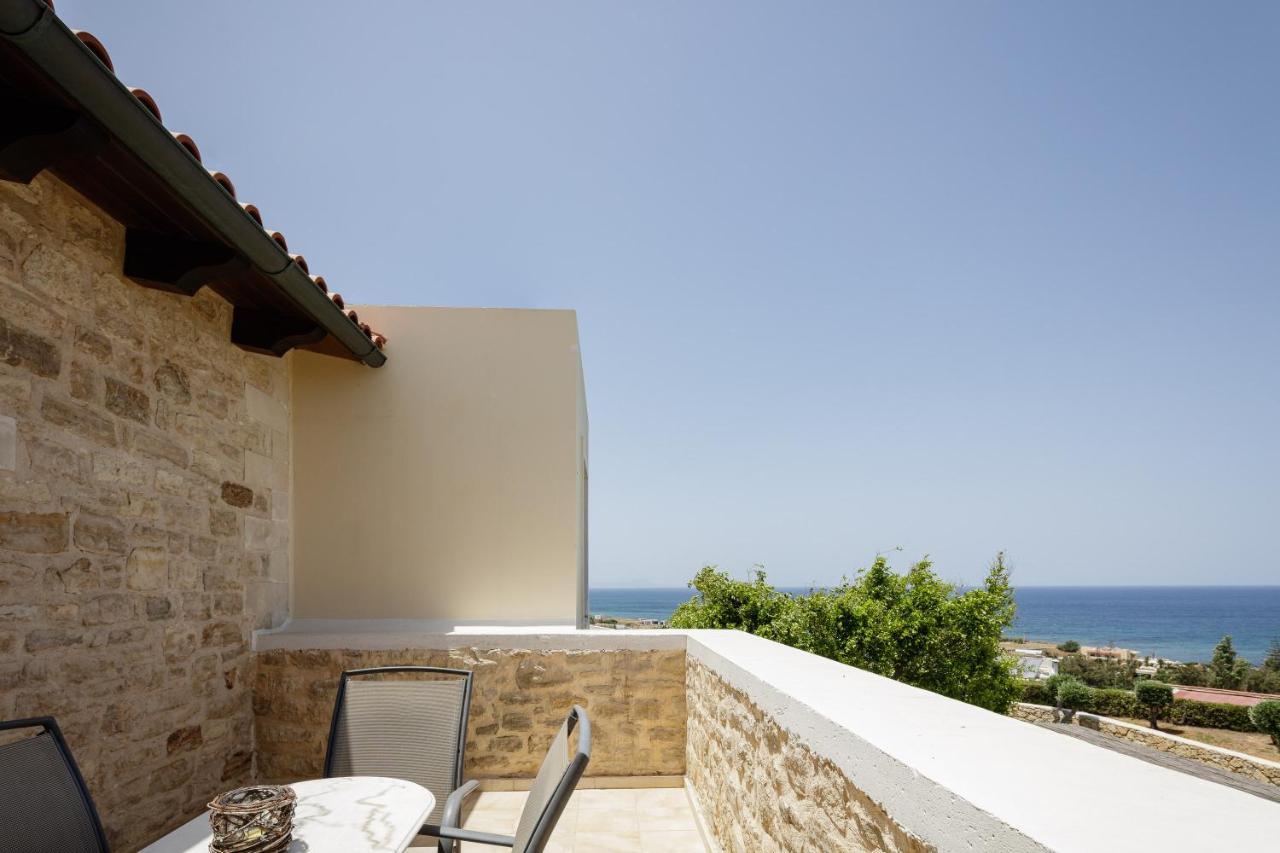 Vila - Private Pools & Seaview - 500m From *
