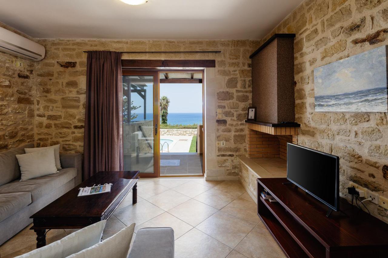 Vila - Private Pools & Seaview - 500m From