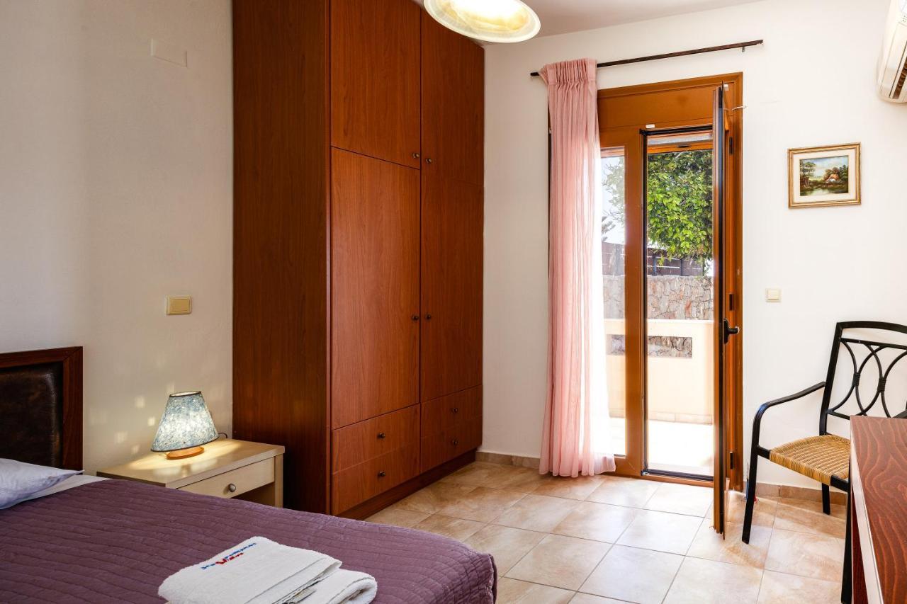 - Private Pools & Seaview - 500m From Vila Stavromenos (Rethymno)