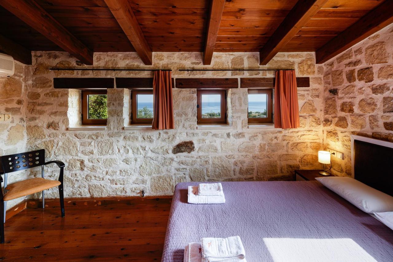 - Private Pools & Seaview - 500m From Vila